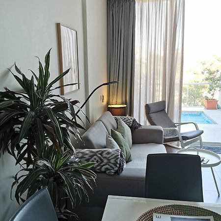 Duplex Maisonette With Heated P-Pool And Jacuzzi Saint Julian's Bagian luar foto