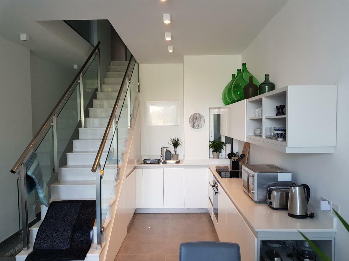 Duplex Maisonette With Heated P-Pool And Jacuzzi Saint Julian's Bagian luar foto