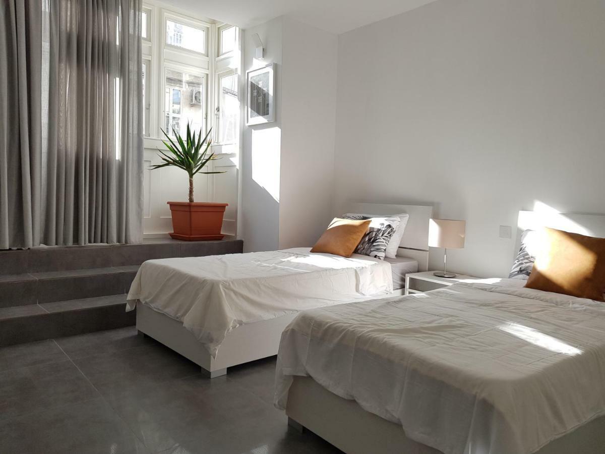 Duplex Maisonette With Heated P-Pool And Jacuzzi Saint Julian's Bagian luar foto