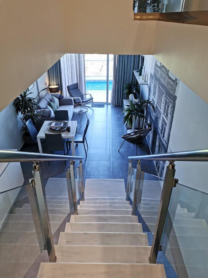 Duplex Maisonette With Heated P-Pool And Jacuzzi Saint Julian's Bagian luar foto